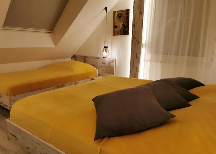 Willa Majusfa Balatonszarszo